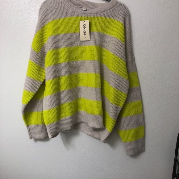 On Running Sweaters - On Running Striped Sweater - Bright Yellow and Beige